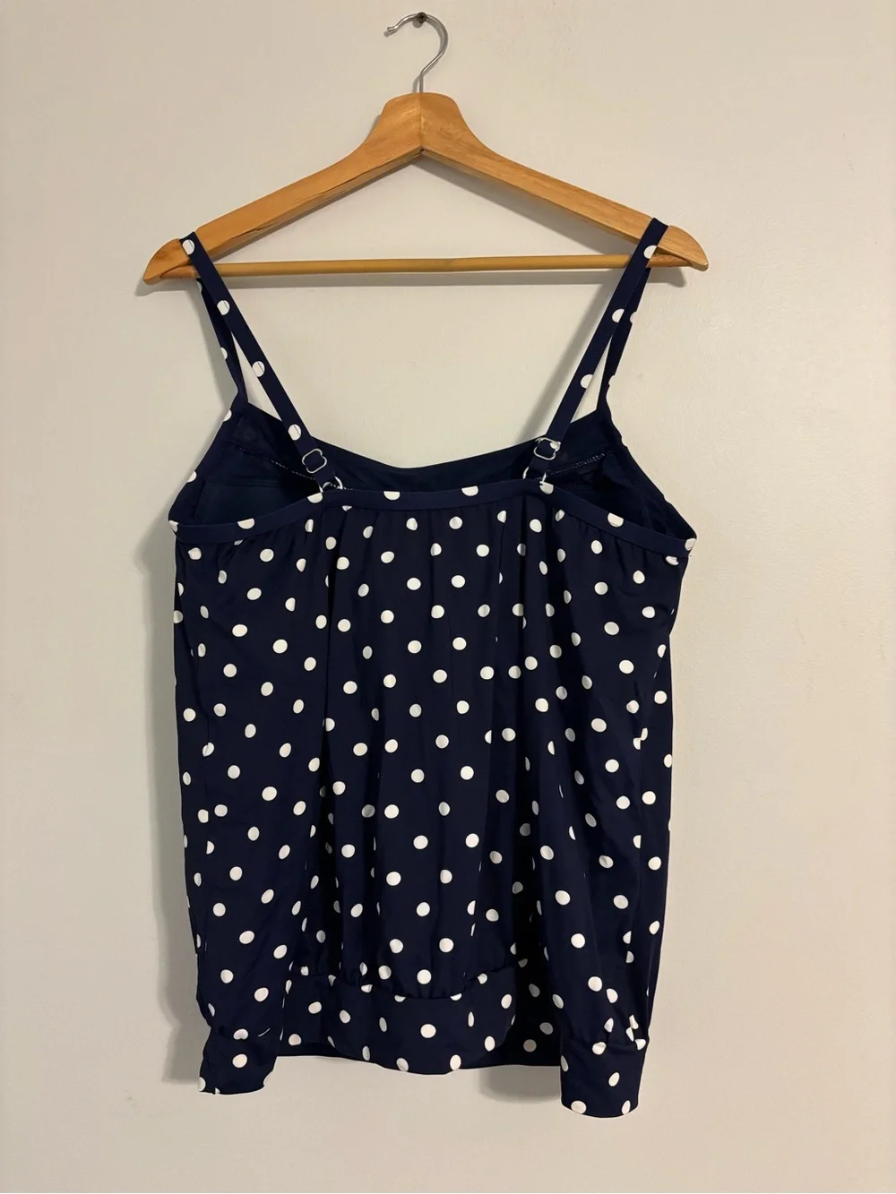 Lands' End Women’s Chlorine Resistant Blouson Tankini Swimsuit Top - Size 14